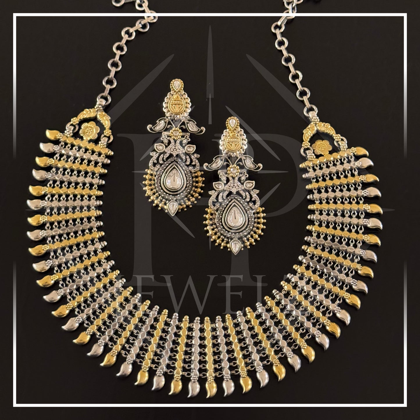 Dual-Tone Elegance: Silver Necklace & Moissanite Diamond Earrings Set