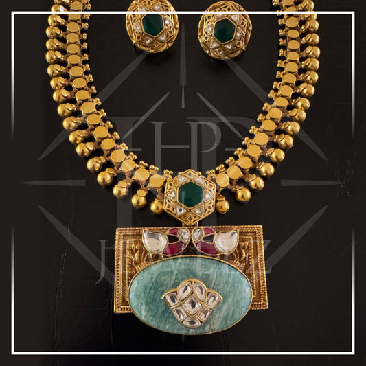 Fusion Gold-Plated Set with Turquoise Quartz & Jadau Motifs