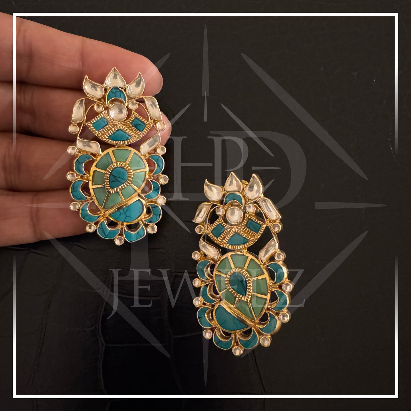 Turquoise Elegance: Gold-Plated Paisley Pendant & Earring Set