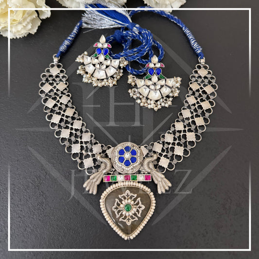 Nature's Symphony: Silver Kundan Necklace & Earrings